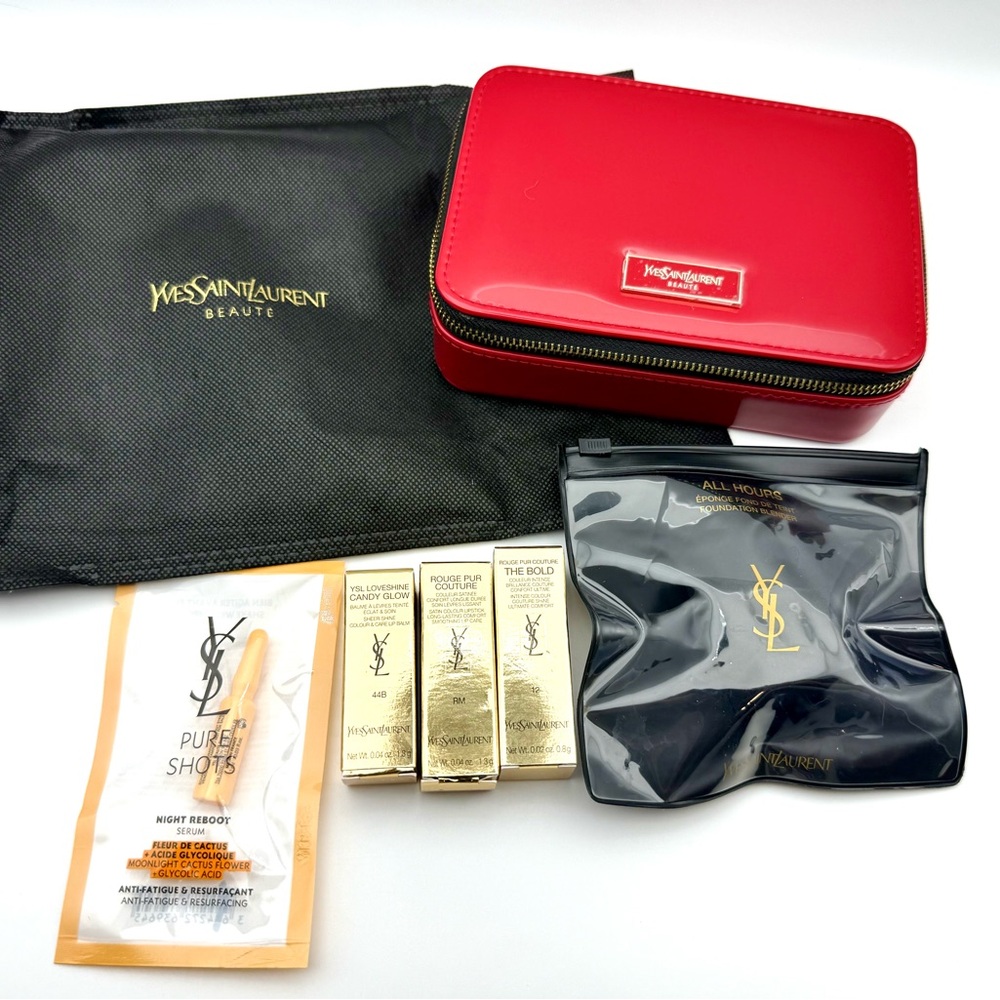 Yves Saint Laurent‎ Glossy Red Beauty Pouch